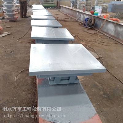 衡水每天供应工程定制万向转动抗震球型支座 网架KLQZ拉压抗振球绞支座直销