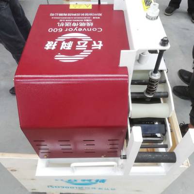 山东东营电缆敷设机/电缆牵引机8档操作/全新电缆输送机