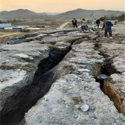 爆破施工队伍难找怎么办？《河北气体爆破设备厂家》自己就可以操作！