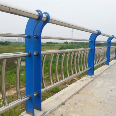 贵州 桥梁护栏 景观护栏 河道护栏 不锈钢复合管栏杆 201 304栏杆本地工厂