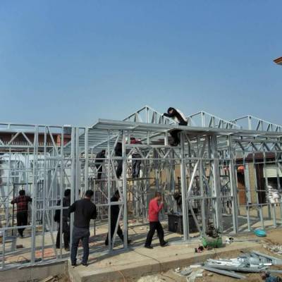 轻钢别墅 代理 钢结构房屋建造厂 埃菲尔装配式建筑