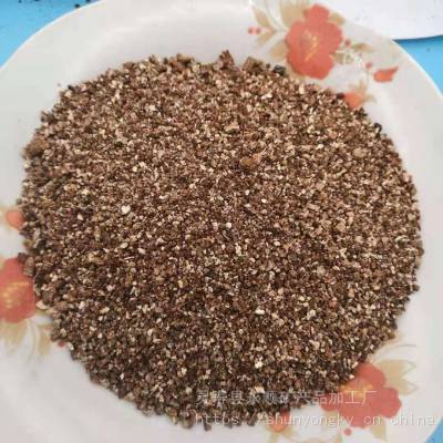 沧州顺永热销土壤调节剂 植物生产剂用蛭石颗粒。