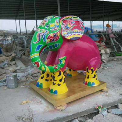 玻璃钢彩绘大象雕塑价格，现货发售找向雷雕塑