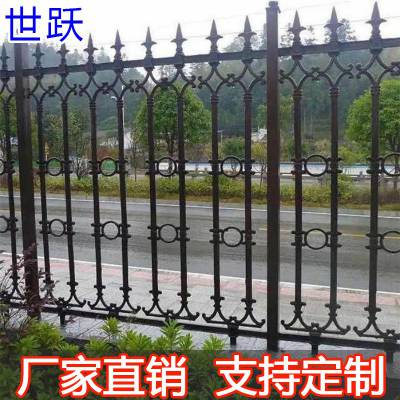 院子款式不锈钢门锌钢围墙护栏 厂区工程造价不锈钢底座栏杆围栏