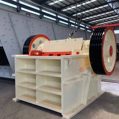 生产石灰石69颚式破碎机 车载式石子粉碎机 带皮带机输送移动碎石机