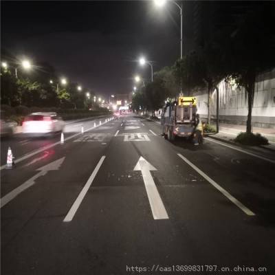 专业承接深圳道路通道线热熔标线 停车场热熔划线 道路指示箭头划线 停车场划线