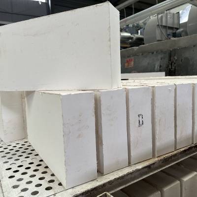 硅酸钙制品 防火保温板 多规格300/600/50 管壳