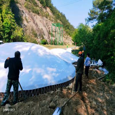 销售供应户外儿童大型充气跳跳床 云朵蹦蹦云娱乐设施