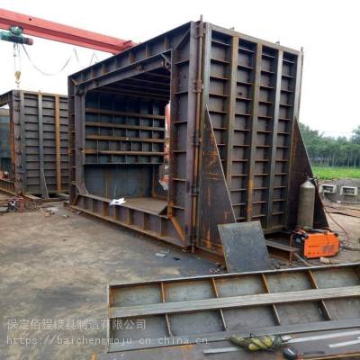 城市综合管廊模具的施工方法 方涵钢模具性能特点