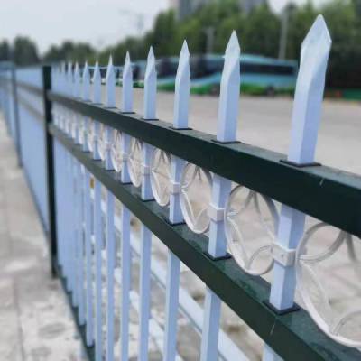 延安小区栅栏生产厂家 道路草坪围栏 市政建设护栏网