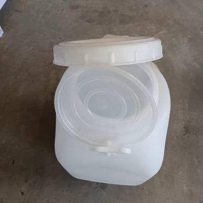 厂家批发塑料大白桶 50Lpe水桶 塑胶圆桶50升加厚酿酒家用储水桶