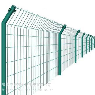 淮茂果园农场围栏网c型柱护栏场地加筋折弯围网