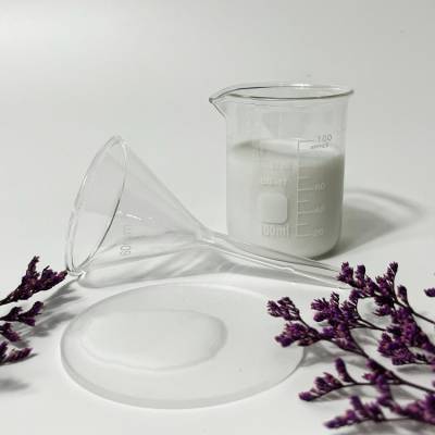 ptfe乳白色液体聚四氟乙烯乳液固体含量一般在60左右