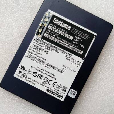 4XB7A10154 01PE307 2.5" 5200 960GB Entry SATA 6Gb