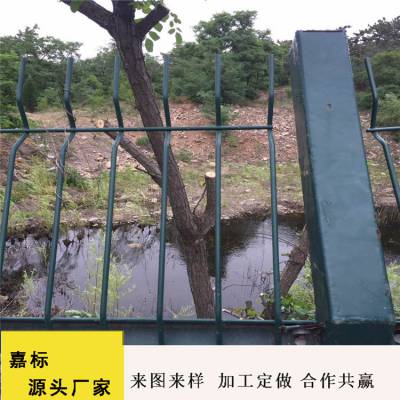 内蒙古呼和浩特渠道铁丝网 水库钢网墙