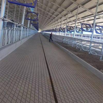 机械牛场刻纹机生产厂家 欢迎定制 菱形纹刻纹机 路面防滑刻槽机山东