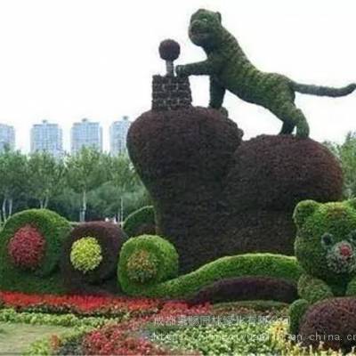 植物绿色的景观雕塑造型，专业绿雕厂家出售绿雕造型