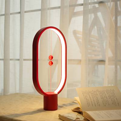 红点奖lamp衡灯北欧创意卧室床头灯木质台灯抖音同款灯平衡灯