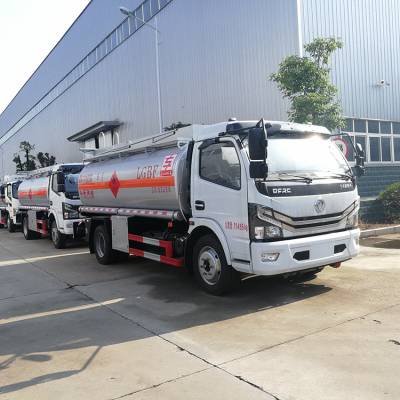加油站运输油罐车 油罐车价格 重汽运油车 大量出售
