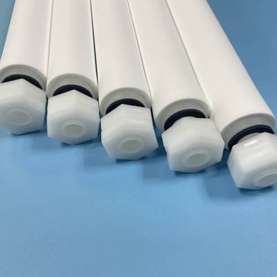 高效高分子PE环保M20螺纹接头PE微孔滤筒10um锂电池过滤孔径均匀一致性溶剂提纯供应
