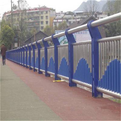 供应桥上护栏招经销商 不锈钢护栏一米 可定制