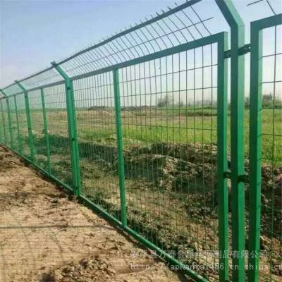 厂区隔离网护栏 高速公路浸塑护栏 绿色铁丝框网现货