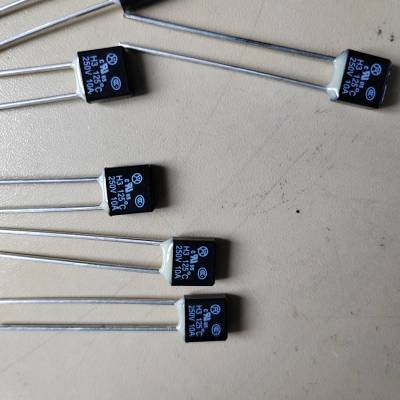 125 ¶ȱ˿ Ϸ¶ȱ˿ Thermal Fuse
