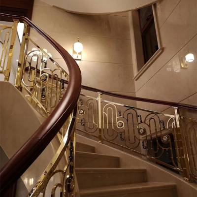 别墅实拍案例图 定制雕花款金色铜栏杆平台楼梯扶手YSc452