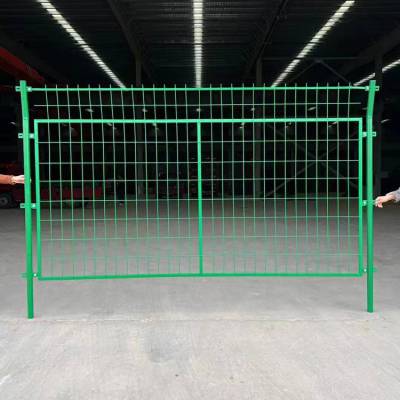 方管边框护栏网 果园加高防护网 孵化基地外围隔离栏杆