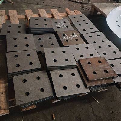 金属板材激光切割加工 5毫米厚铁板方形预埋件冲孔板 数控切割异形