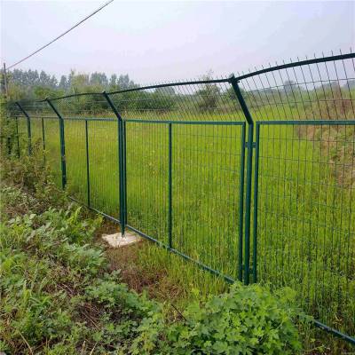 场地围网 南京防护栏杆 隔离防护栏杆 制式防护栏杆 钢管防护栏杆