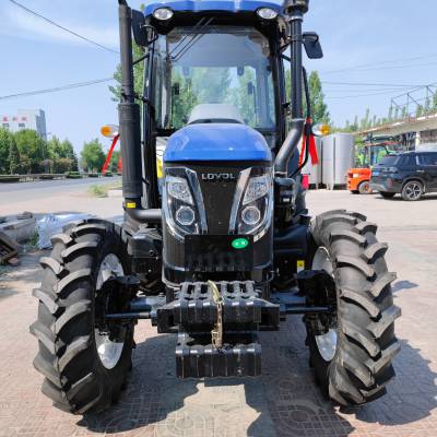 国四雷沃1204四轮拖拉机 转弯半径小好操作高配可换高花胎***拖拉机
