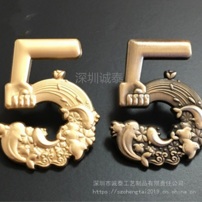 深圳数字立体徽章，企业集团logo司徽，浮雕徽章厂