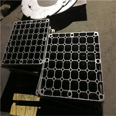 5Cr28Ni48W5