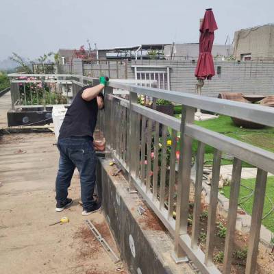 北 京焊接加工不锈钢货架 护栏 扶手安装制作 上门安装