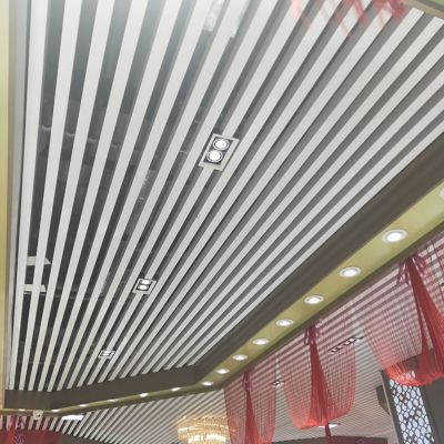 珠宝首饰店铝方通吊顶 白色铝方通 U形长条铝格栅天花