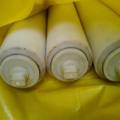 缓冲托辊定制-江苏缓冲托辊-鼎元工程塑料实力推荐