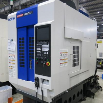 出售日本***brother m140x2五轴加工中心