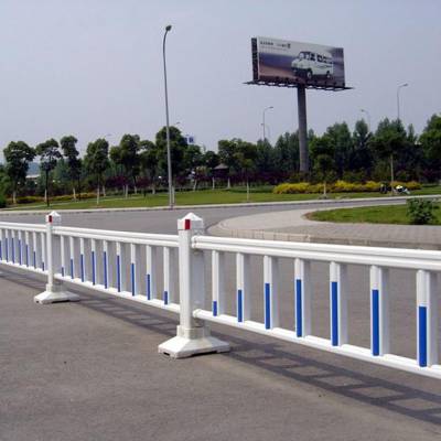 宜春市市政道路护栏铜鼓县马路人行道栏杆城市镀锌钢隔离围栏