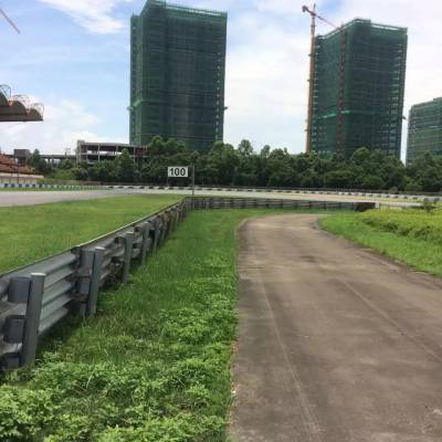 清远京广高速公路路侧三波护栏 梅州乡村公路改造防撞波形护栏批发
