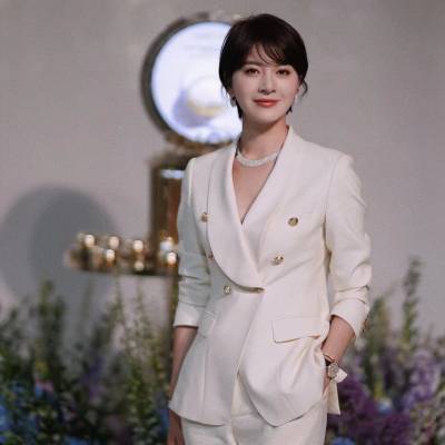 原创设计师女装 蒋菲菲 龙喜儿秋冬装尾货 品牌折扣女装市场拿货