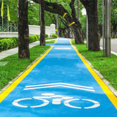 湖边小路 公园绿荫道 风景区马路沥青道美化换色喷漆