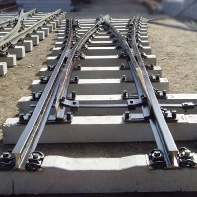 窄轨道岔车厢 重量较轻可用于较大的路线坡度