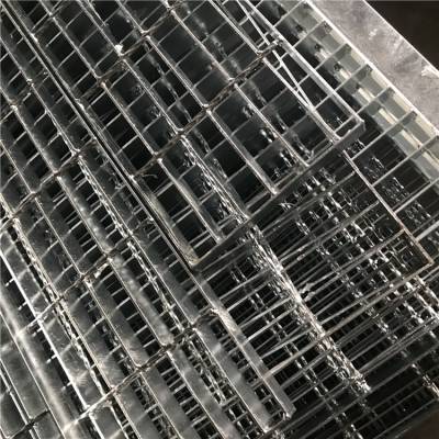 冷藏室不锈钢钢隔板厂家定制 江西赣州钢格栅板发货