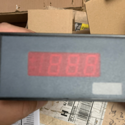 优势供应 MONTWILL 计数器 DV3.001.110C