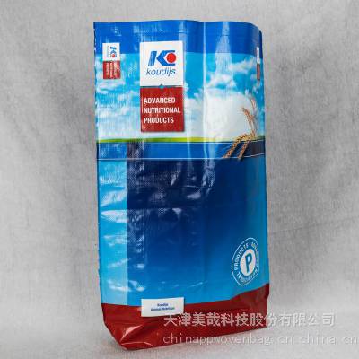 BOPP laminated bags for animal food饲料彩膜方底敞口袋