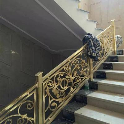 上 海洋房安装古铜色楼梯护栏 很有年代感wd-2425