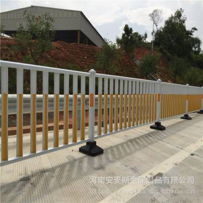 郑州城市道路防撞护栏 道路锌钢护栏厂家
