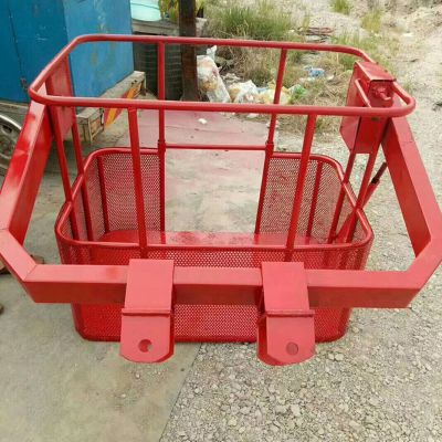 外墙施工电动吊篮 建筑工地塔吊载人吊篮 市政修灯吊车顶框