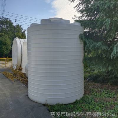 瑞通供应30吨立式水塔 化工溶液储存罐大型PE蓄水罐一体成型